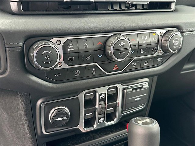 New 2026 Jeep Wrangler Sahara image 24