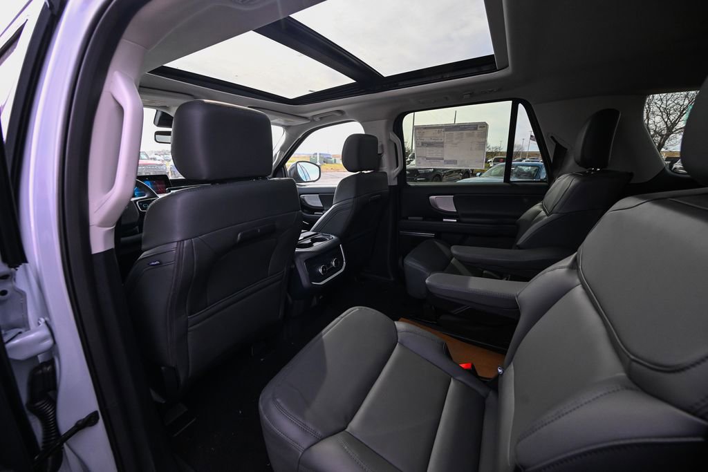 New 2026 Ford Expedition Max Active AWD/4WD image 18