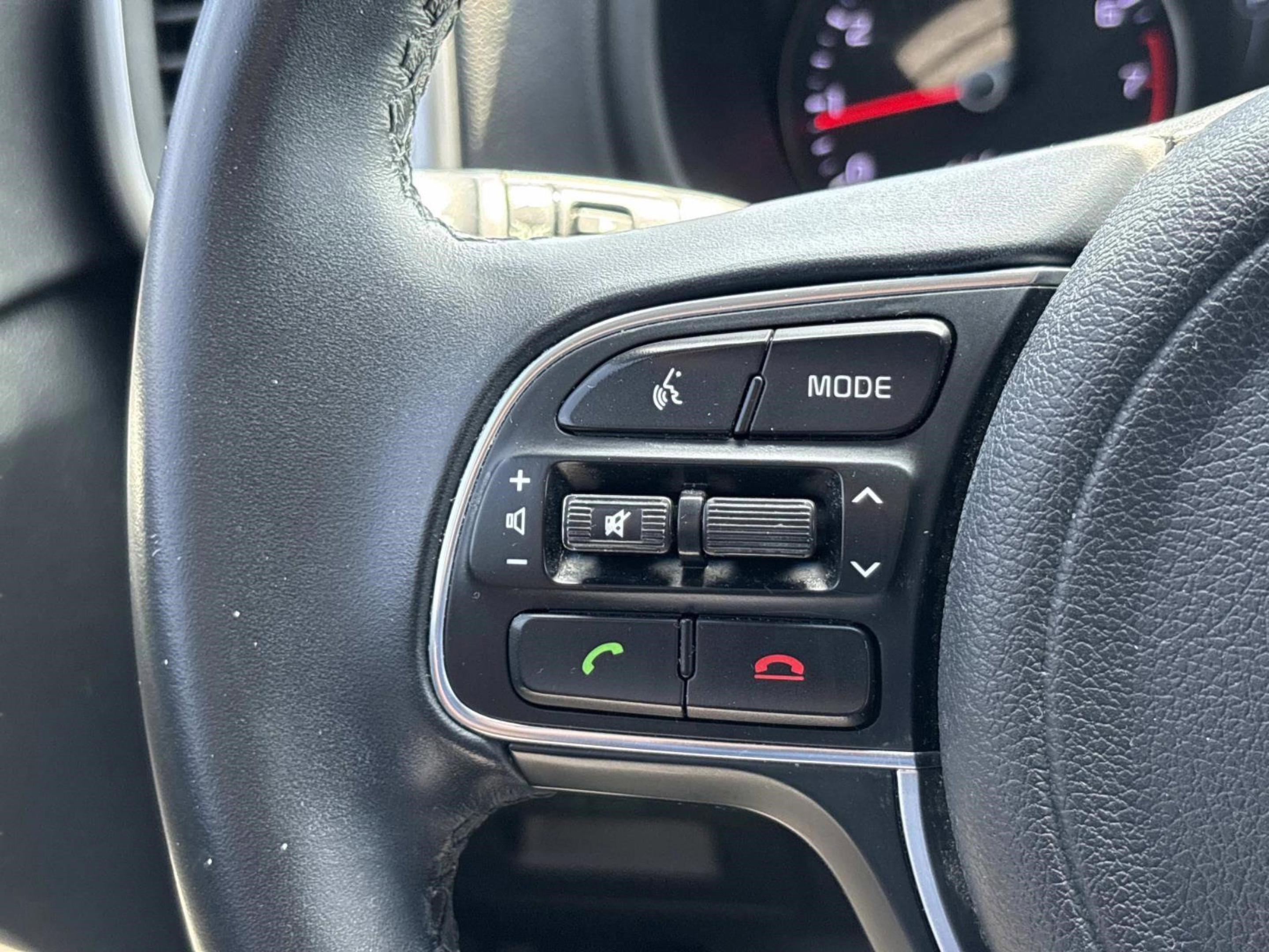 Used 2017 Kia Sportage EX image 28