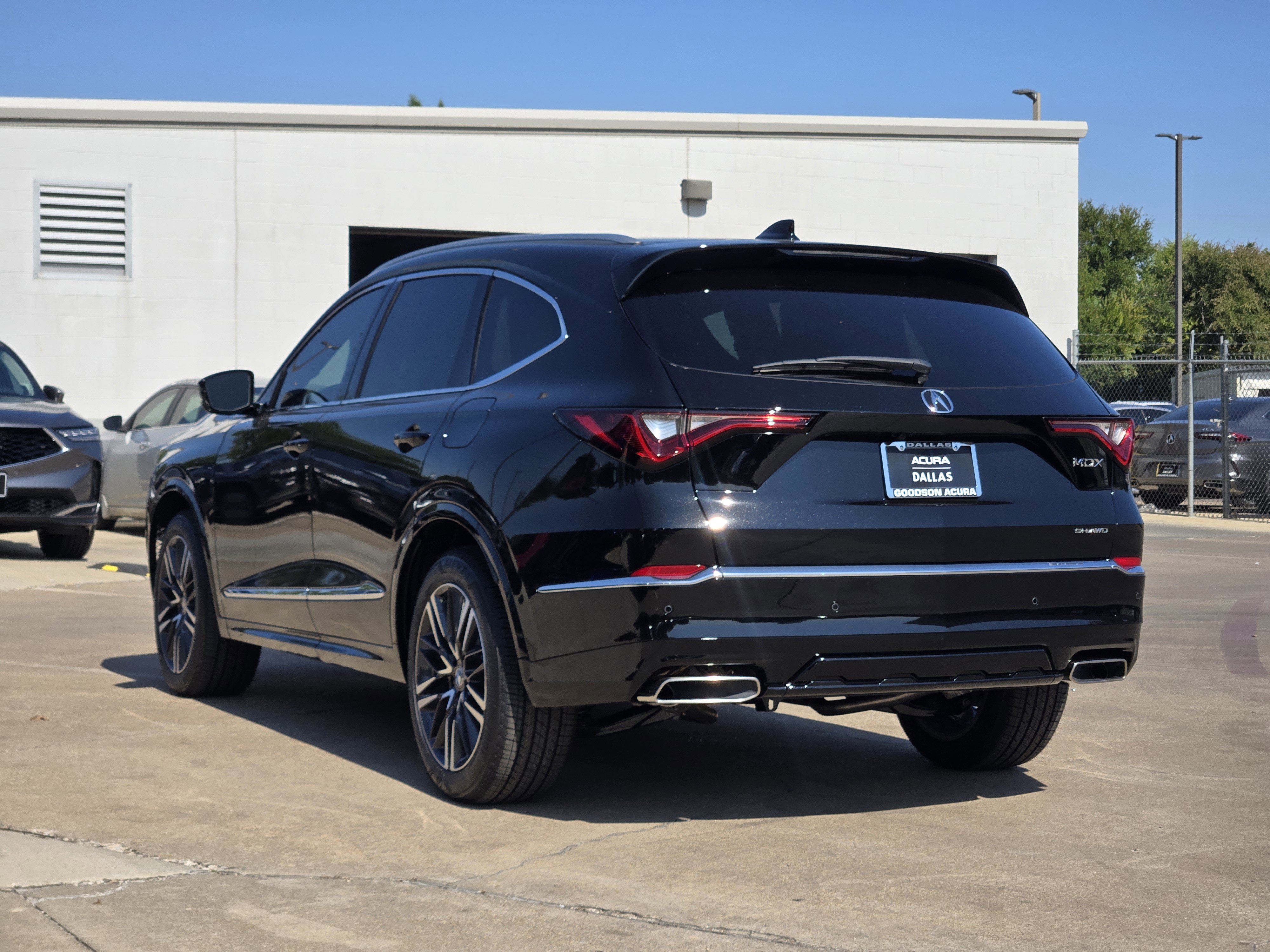New 2026 Acura MDX SH-AWD w/ Advance Package image 5