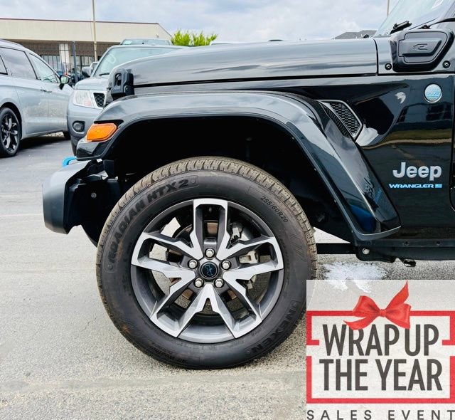 Used 2024 Jeep Wrangler Unlimited w/ Convenience Group image 11