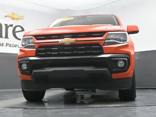 Used 2021 Chevrolet Colorado LT w/ Safety Package AWD/4WD image 4