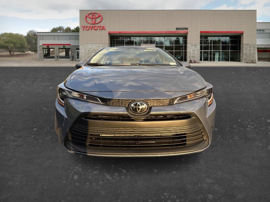 New 2027 Toyota Corolla LE FWD image 2