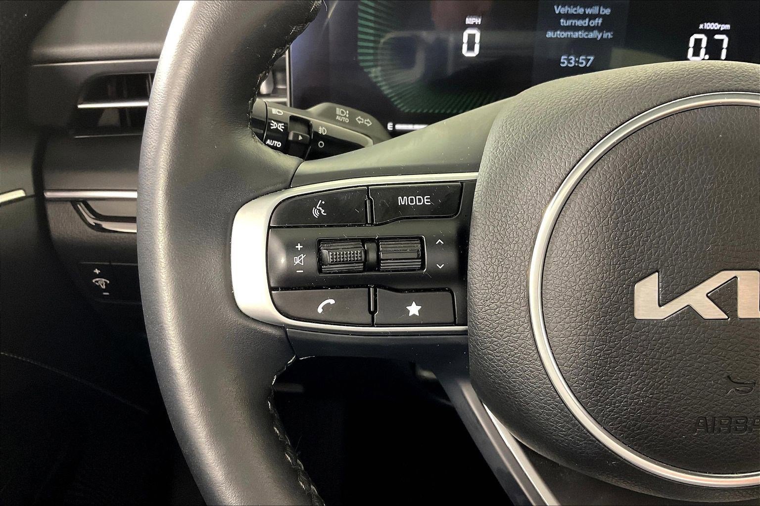 Used 2025 Kia K5 GT-Line w/ GT-Line Premium Package AWD/4WD image 12