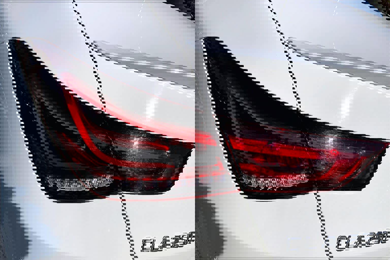 Used 2023 Mercedes-Benz CLA 250 image 29