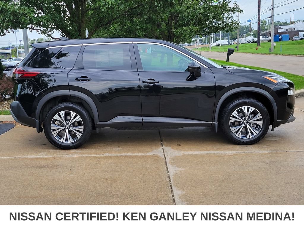 Certified 2021 Nissan Rogue SV AWD/4WD image 2