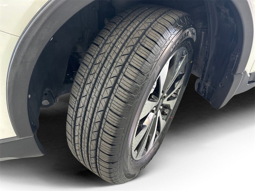 Used 2015 Subaru Outback 2.5i Limited image 9