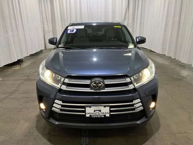 Certified 2018 Toyota Highlander Limited AWD/4WD image 9
