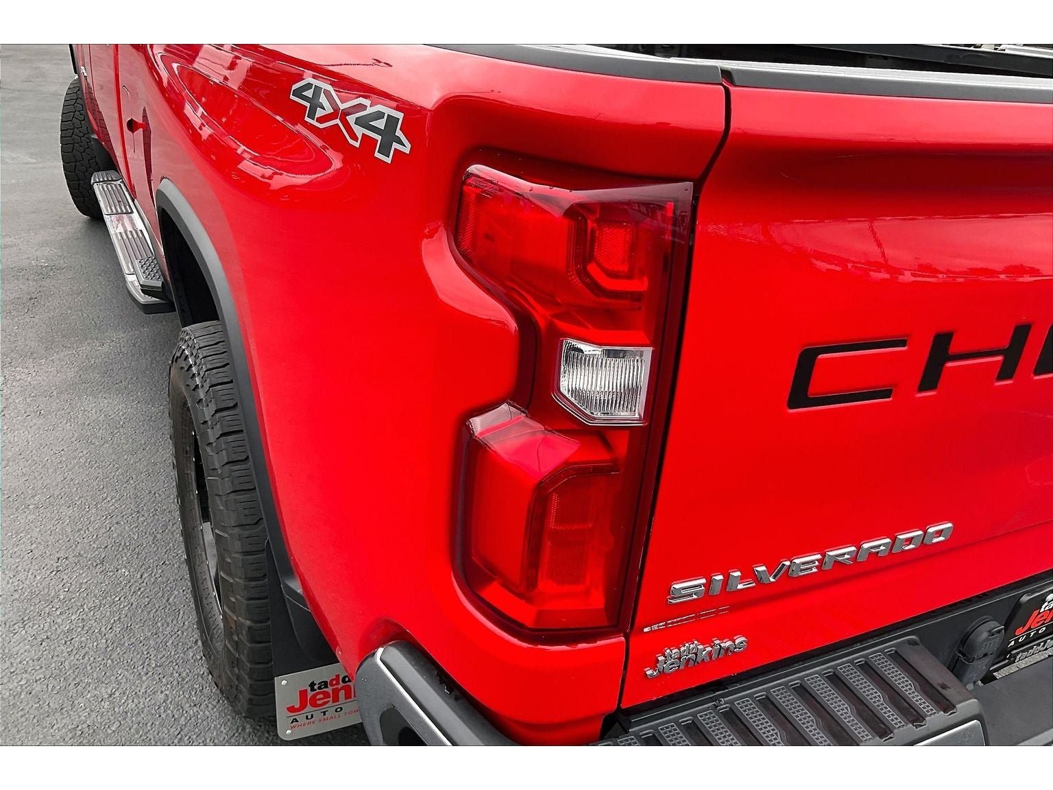 Used 2020 Chevrolet Silverado 3500 LTZ AWD/4WD image 30