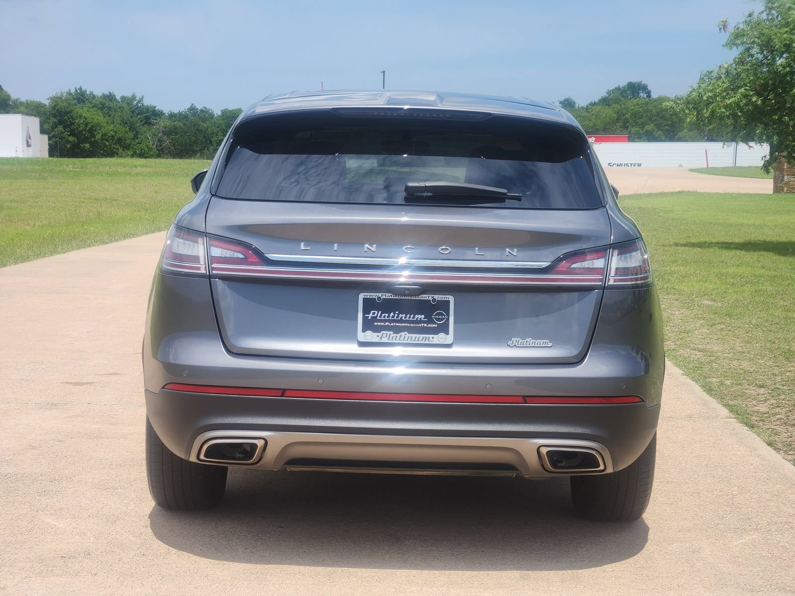 Used 2021 Lincoln Nautilus Reserve AWD/4WD image 8