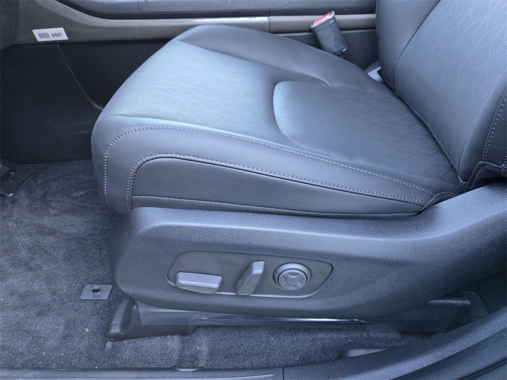 New 2026 Kia Carnival image 17