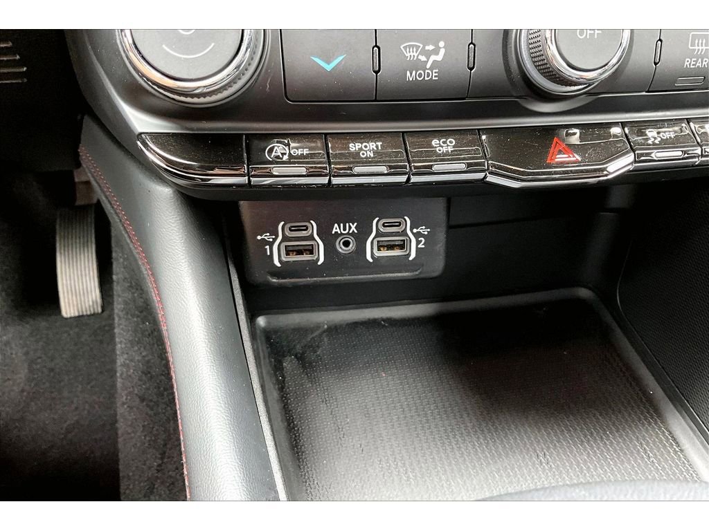 Certified 2025 Dodge Durango GT image 30