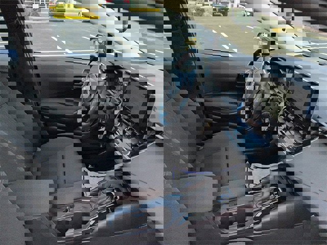 Certified 2025 Toyota Corolla LE image 10