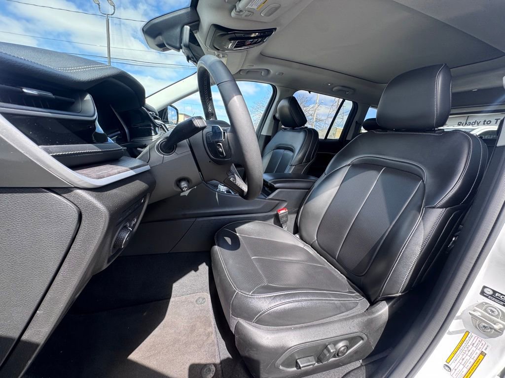 Used 2024 Jeep Grand Cherokee Limited 4xe w/ Luxury Tech Group II image 13