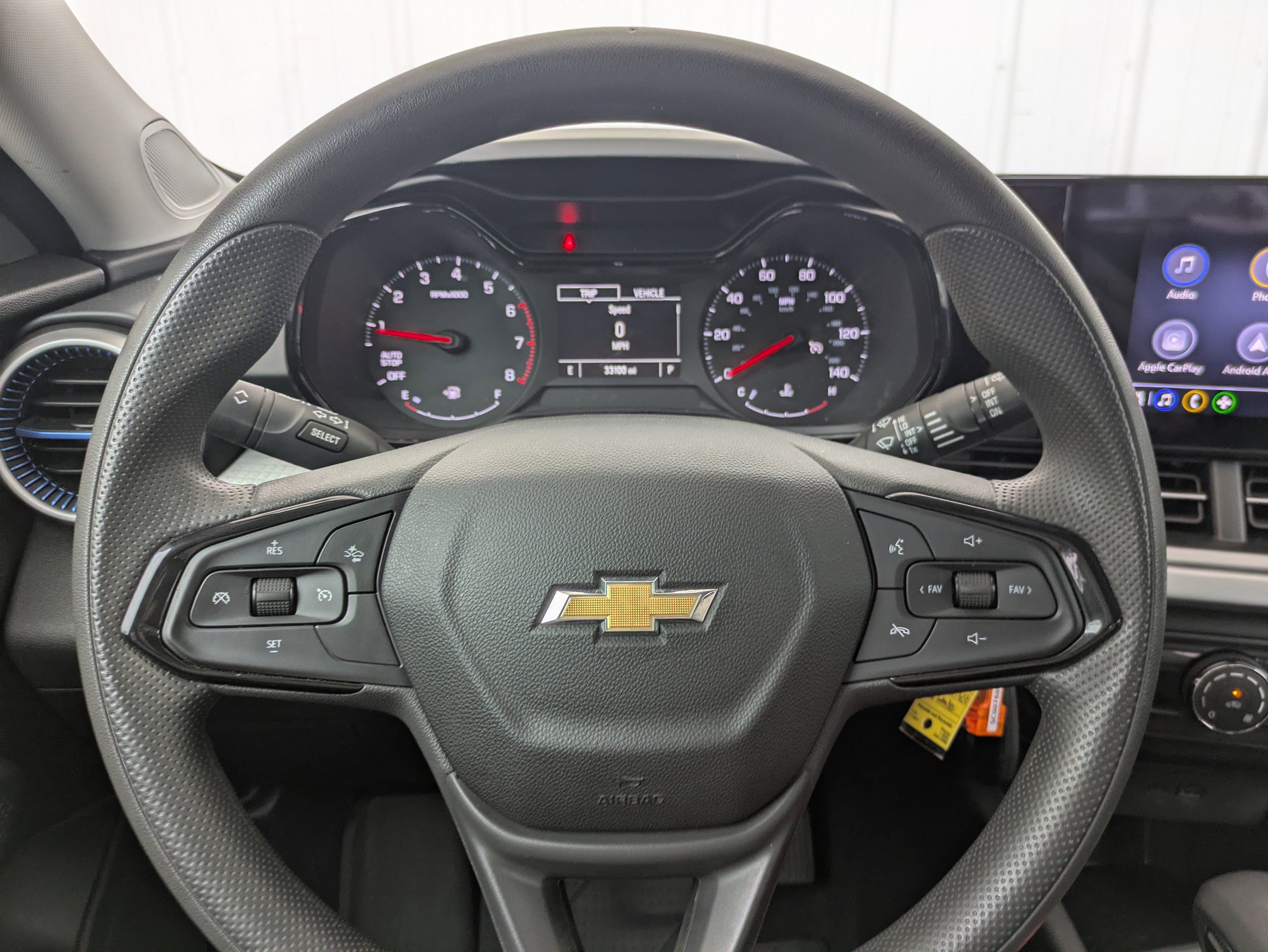 Used 2025 Chevrolet Trax LS FWD image 19