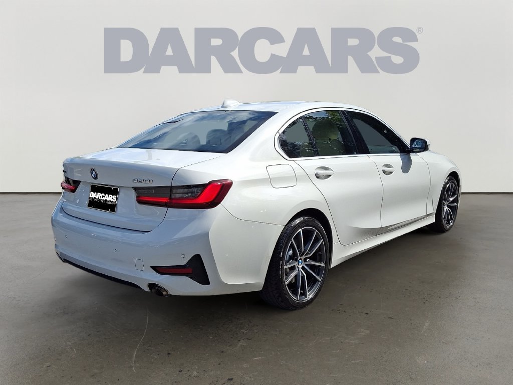Used 2022 BMW 330i xDrive Sedan w/ Premium Package AWD/4WD image 6