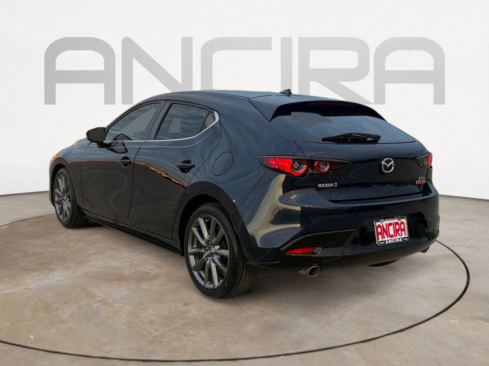 Used 2019 MAZDA MAZDA3 Hatchback w/ Preferred Package FWD image 7