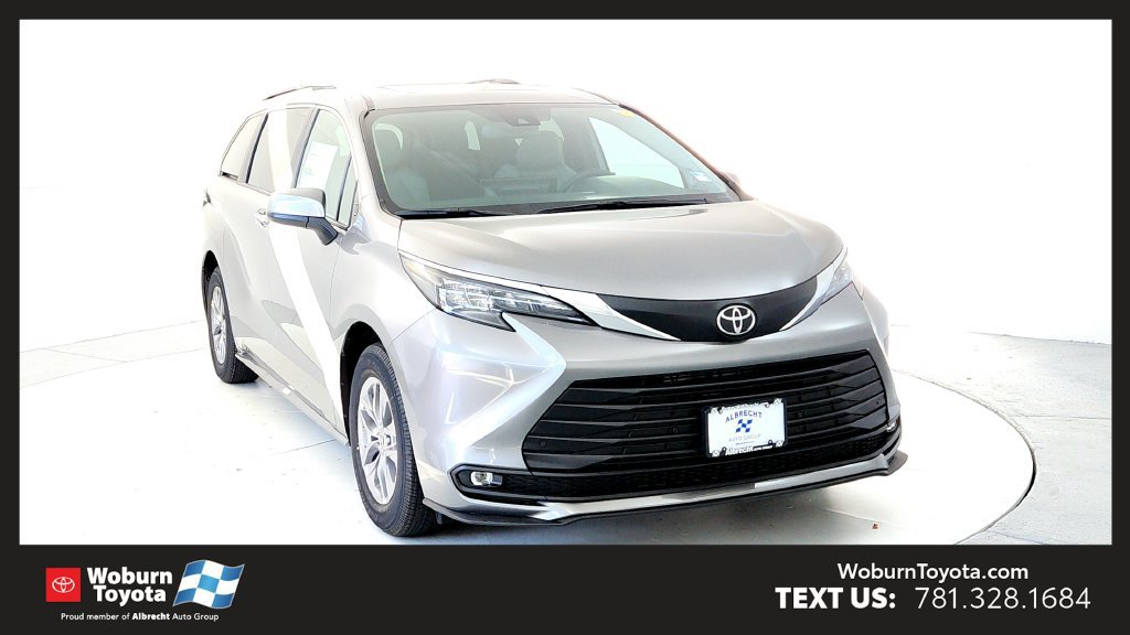 New 2026 Toyota Sienna XLE AWD/4WD image 1