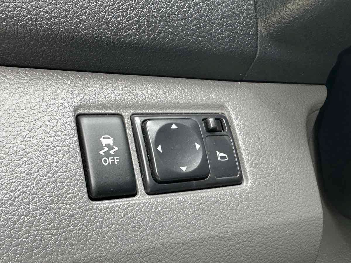 Used 2017 Nissan NV200 SV w/ Technology Package FWD image 22