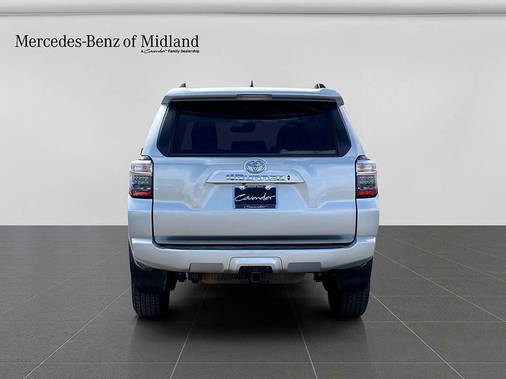 Used 2022 Toyota 4Runner SR5 Premium AWD/4WD image 6