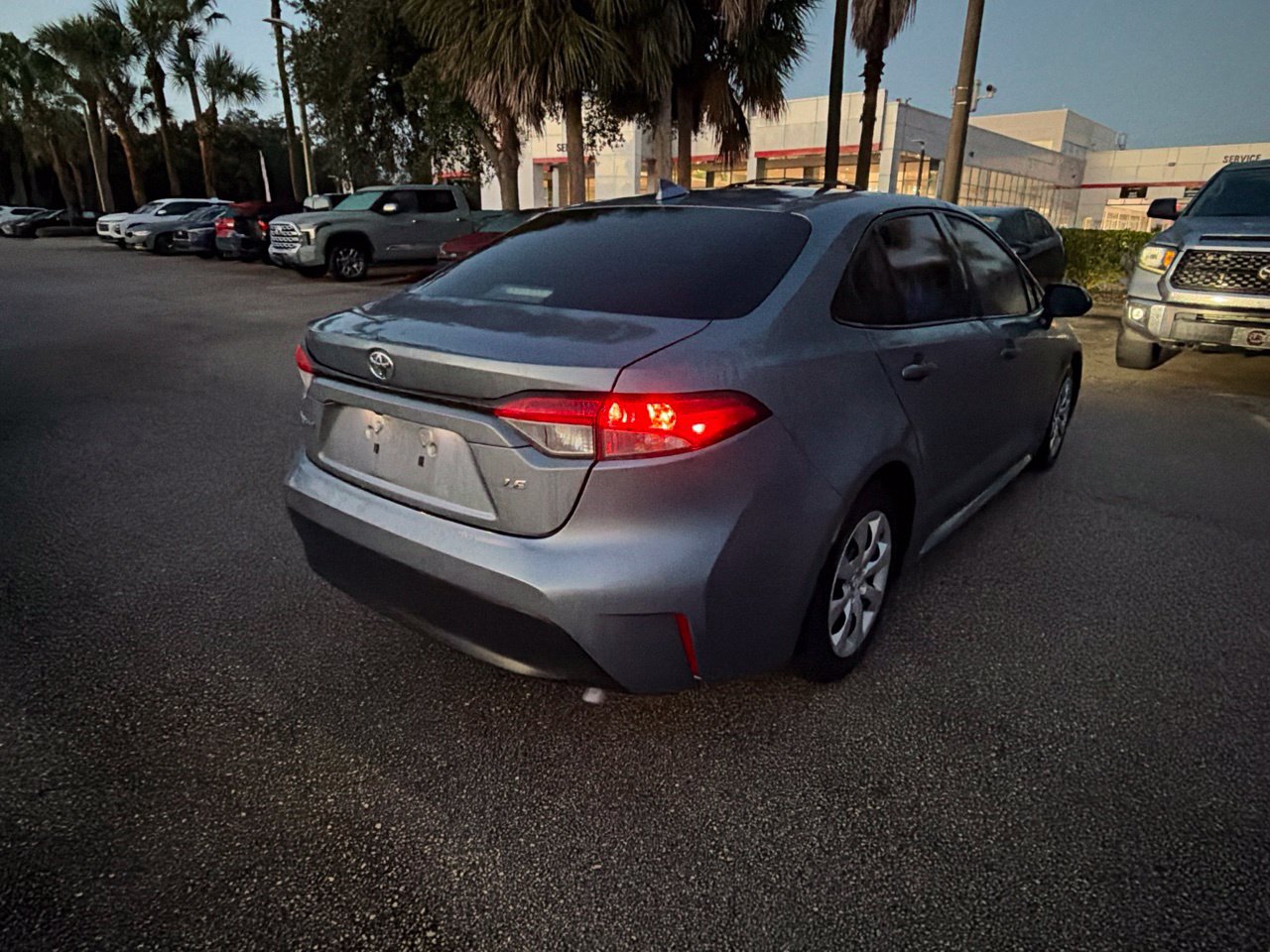 Used 2024 Toyota Corolla LE FWD image 4