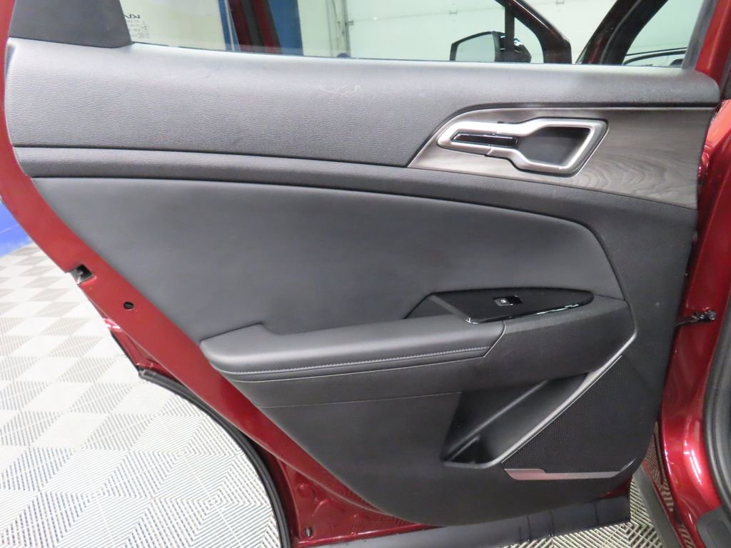 Used 2024 Kia Sportage X-Line w/ X-Line Premium Package AWD/4WD image 60