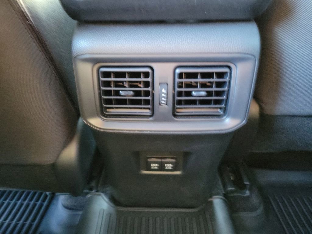 Used 2019 Toyota RAV4 XLE image 18