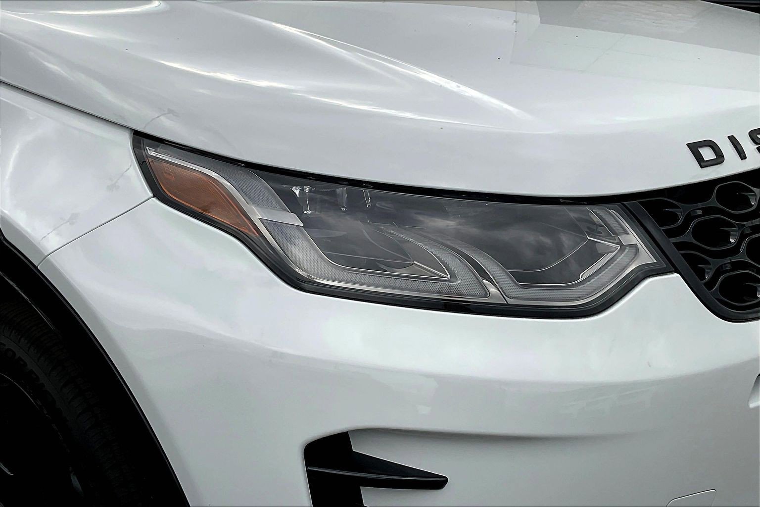 New 2026 Land Rover Discovery Sport Landmark AWD/4WD image 16