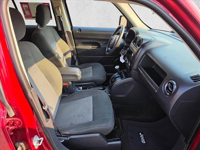 Used 2015 Jeep Patriot Sport AWD/4WD image 11