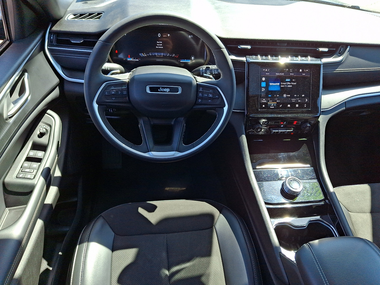 Used 2023 Jeep Grand Cherokee L Laredo AWD/4WD image 12