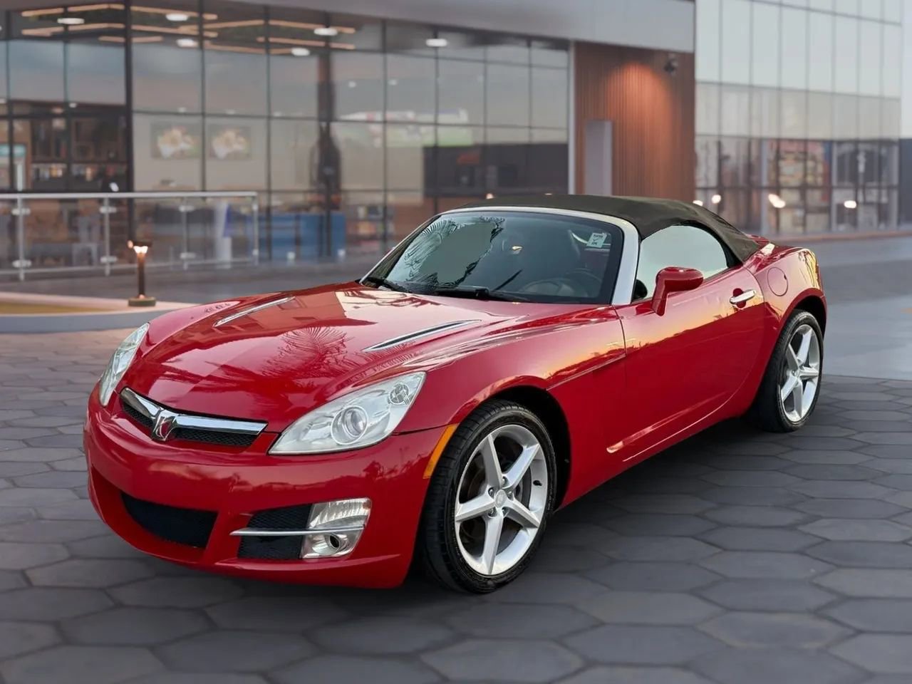 Used 2007 Saturn Sky w/ Premium Trim Pkg image 11