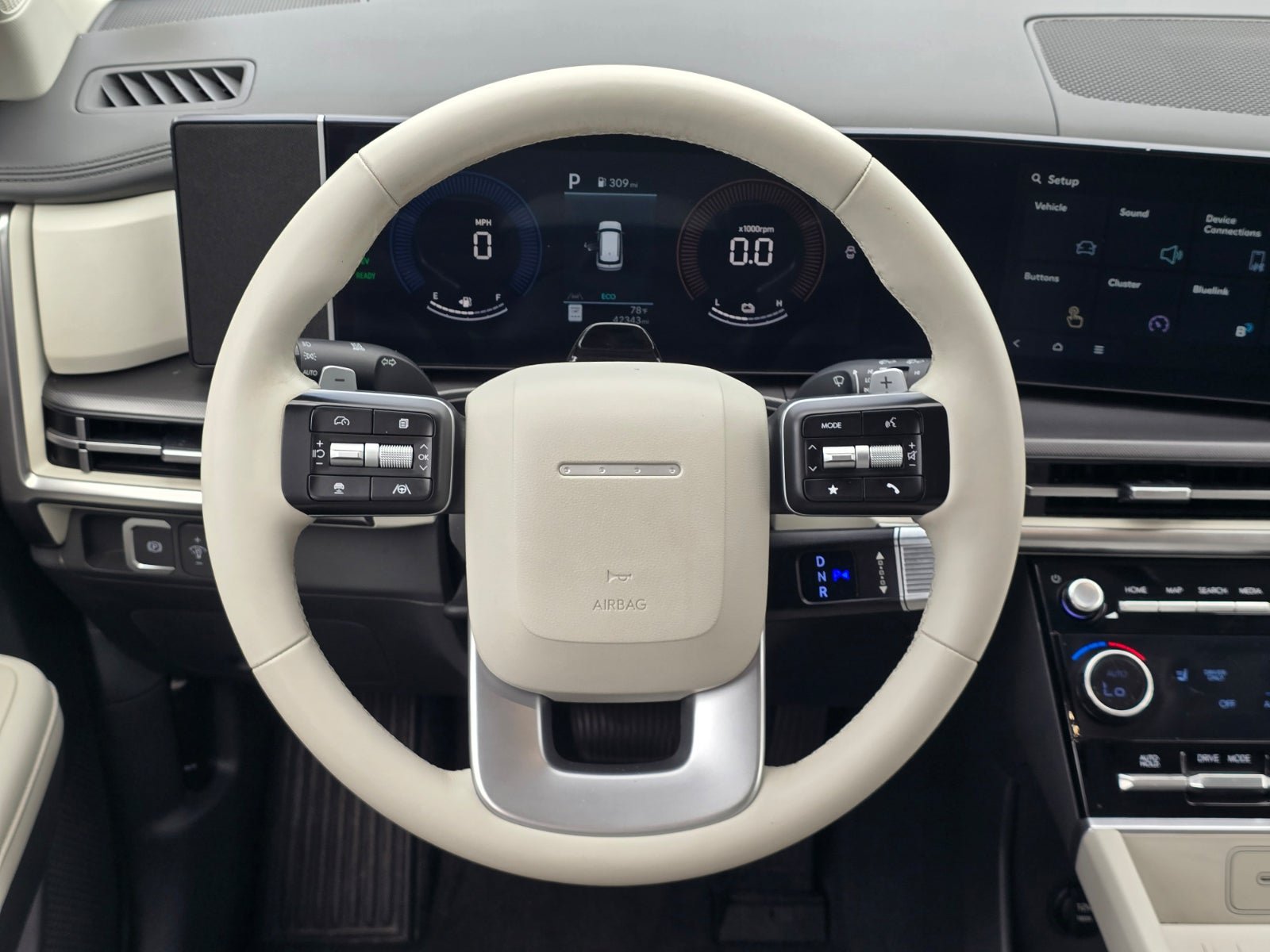 Used 2024 Hyundai Santa Fe SEL FWD image 14
