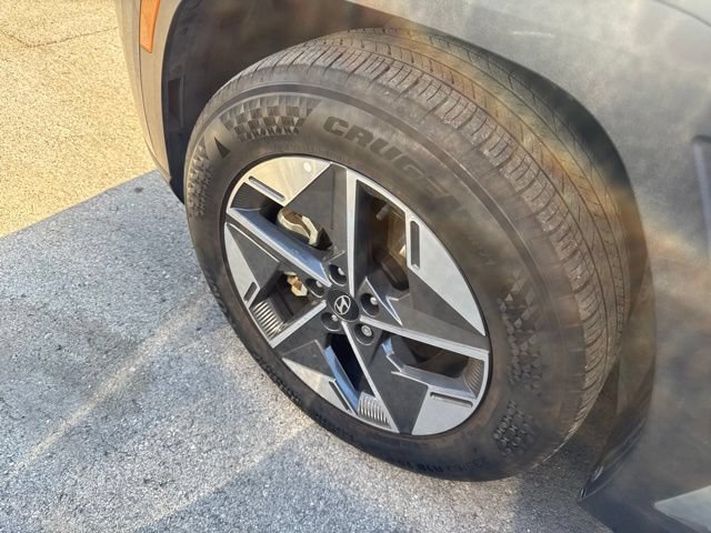 Used 2025 Hyundai Tucson SEL FWD image 8