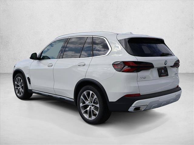 Used 2026 BMW X5 xDrive50e w/ Premium Package AWD/4WD image 8