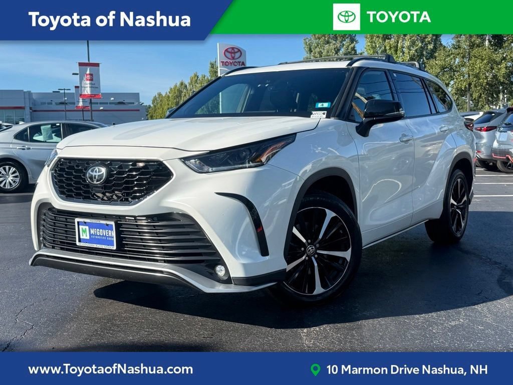 Used 2021 Toyota Highlander XSE AWD/4WD image 1