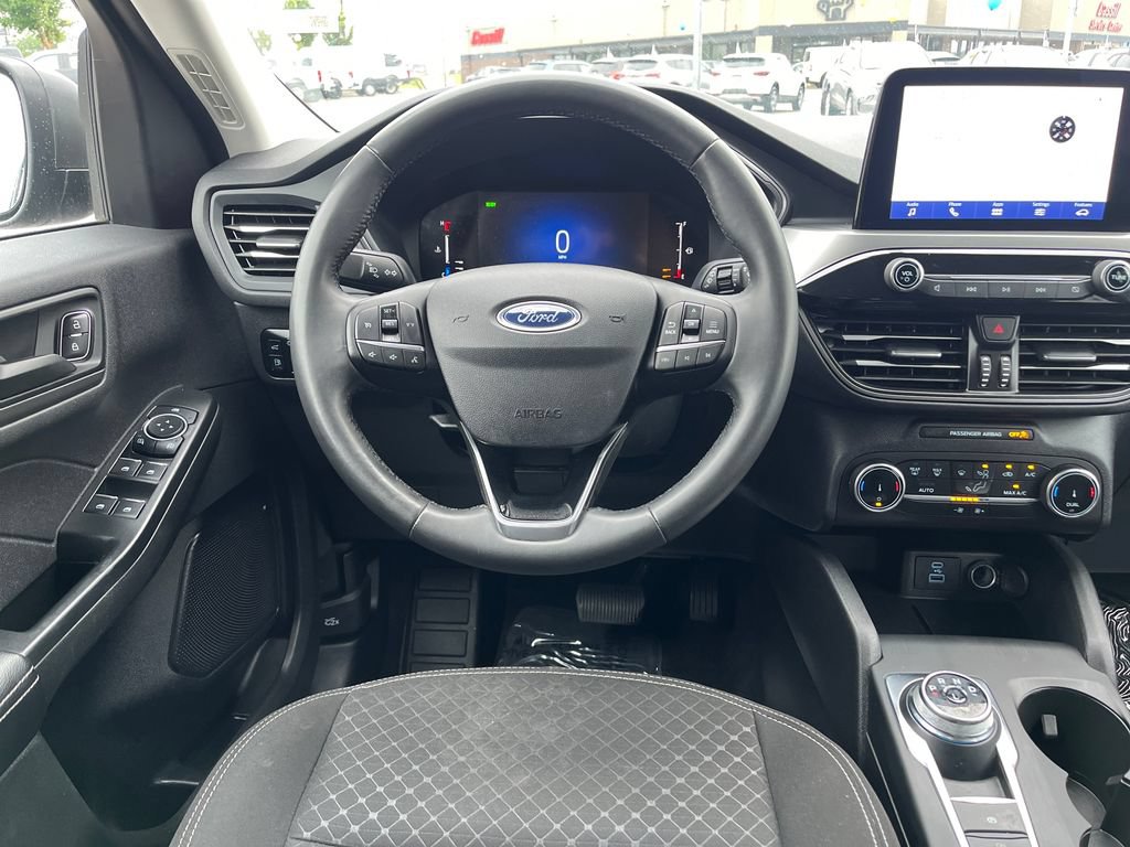 Used 2023 Ford Escape Active FWD image 17