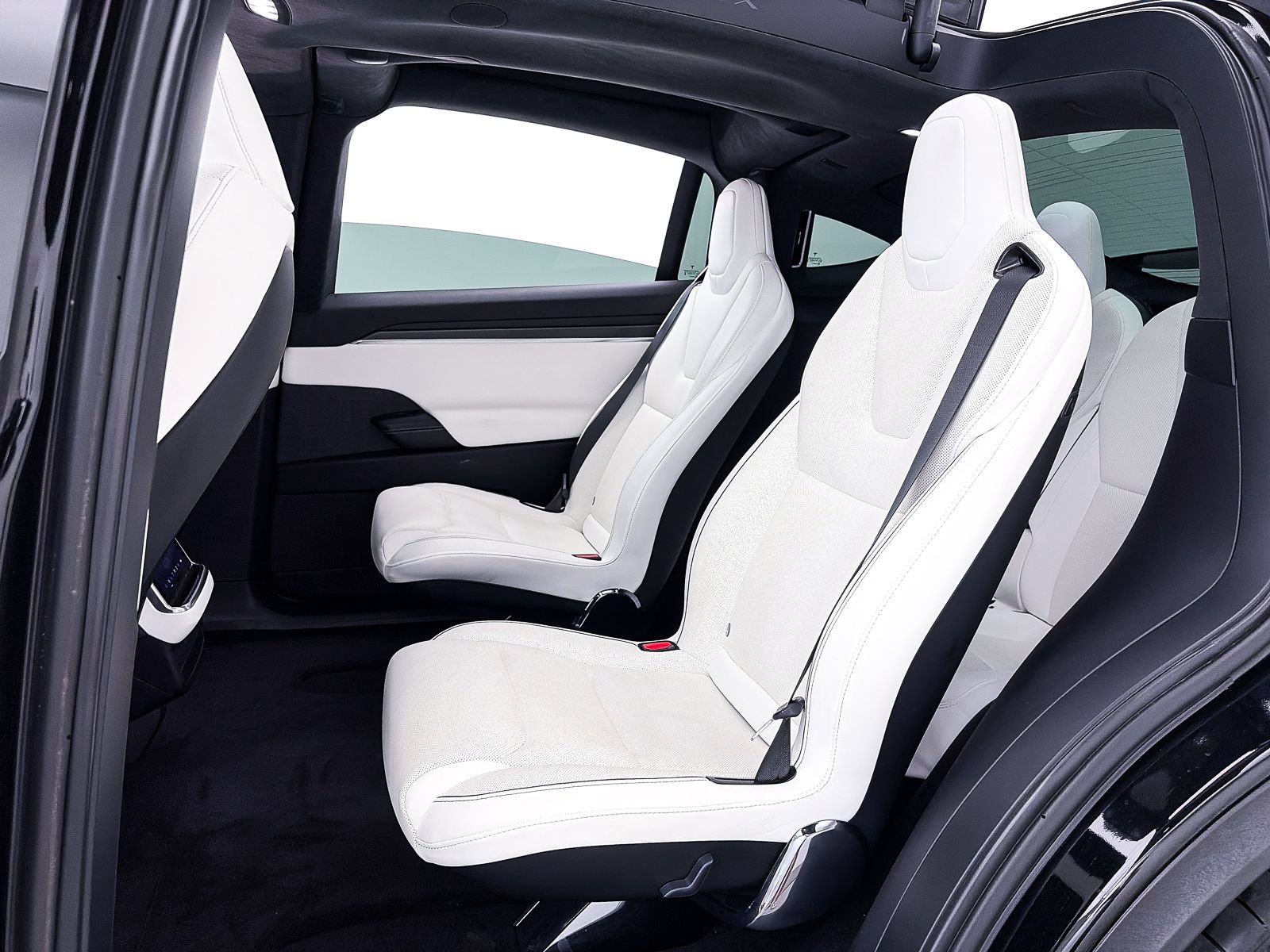 Used 2022 Tesla Model X Plaid AWD/4WD image 34