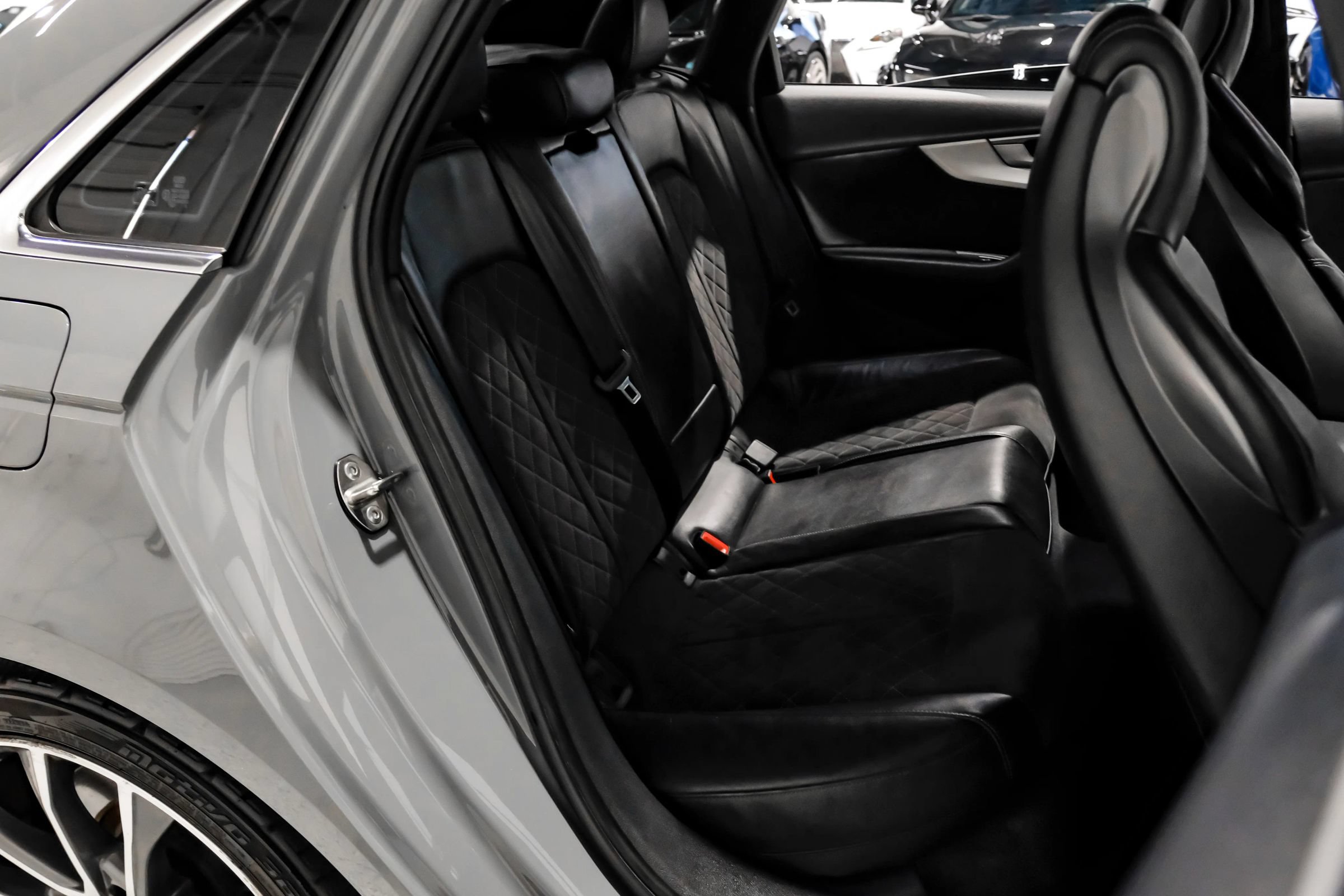 Used 2019 Audi S4 Premium w/ Convenience Package AWD/4WD image 37
