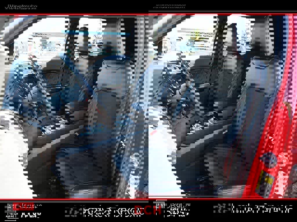 Used 2022 Ford Edge ST-Line w/ Class II Trailer Tow Package image 18