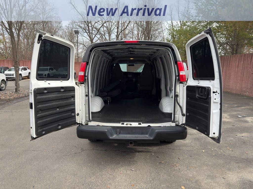 Certified 2022 Chevrolet Express 2500 Extended image 6