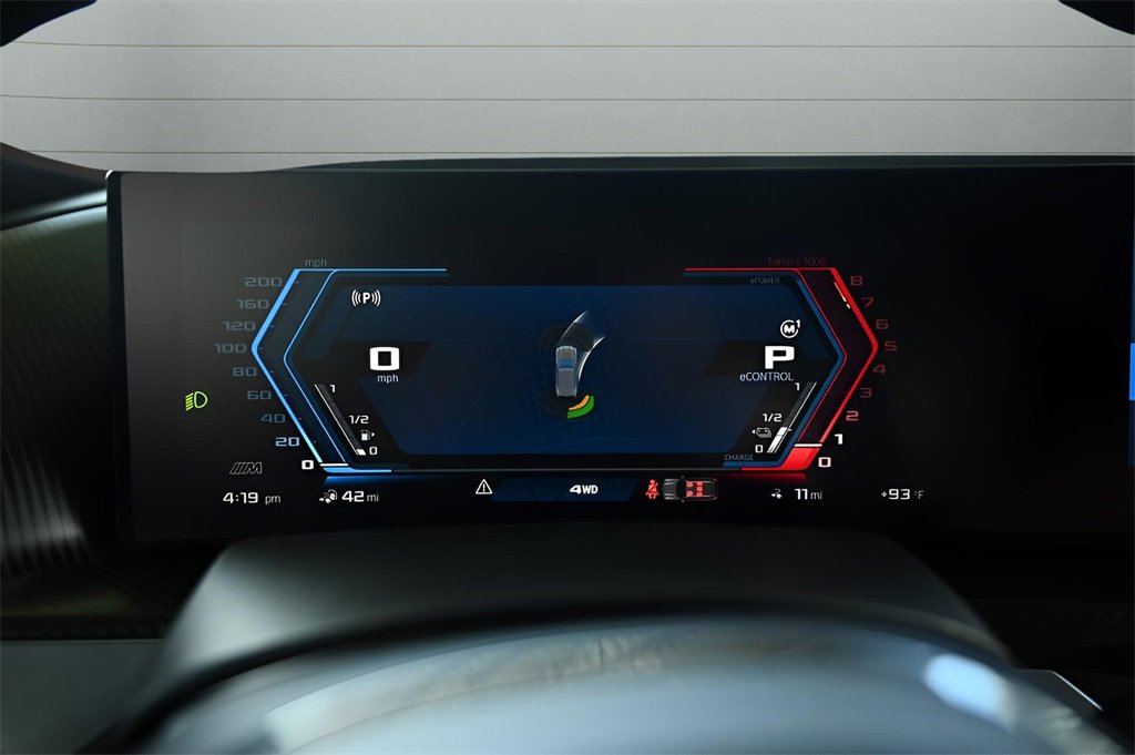 Used 2023 BMW XM image 18