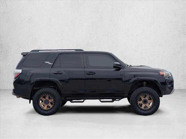 Used 2022 Toyota 4Runner TRD Off-Road image 4