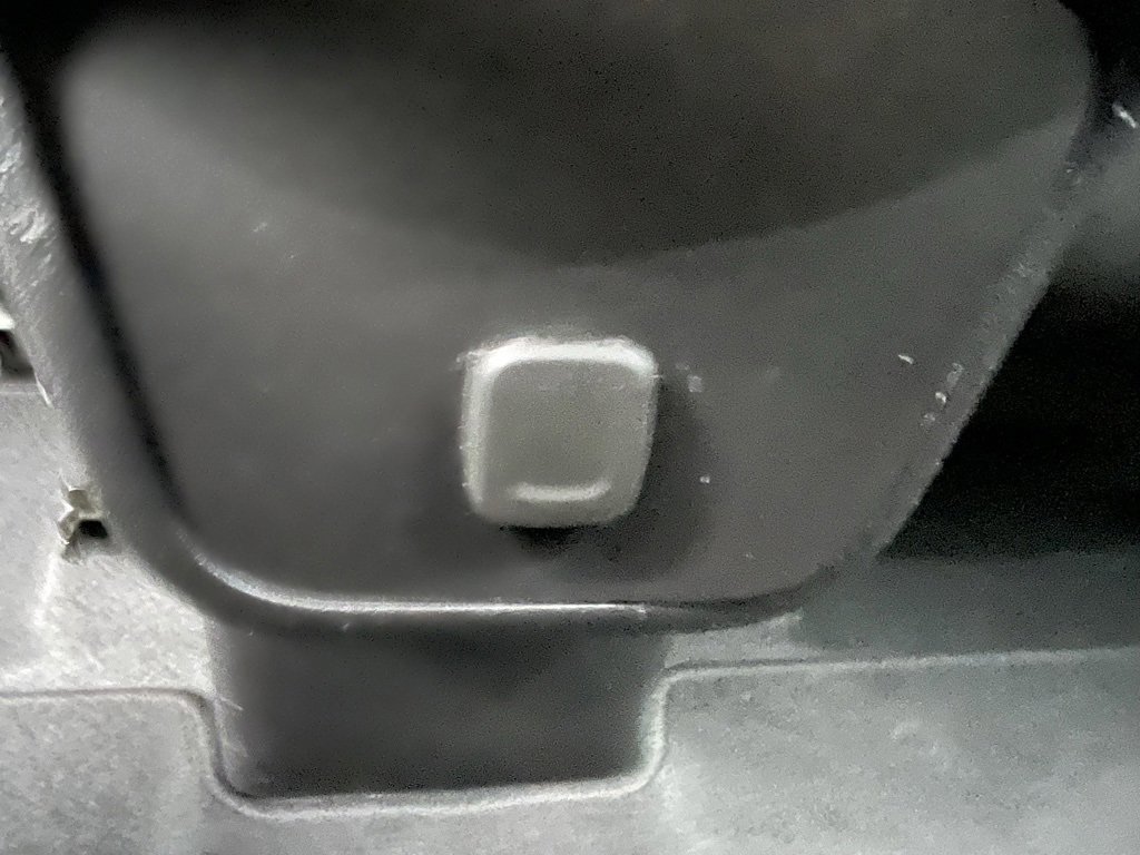 Certified 2018 Chevrolet Equinox LT image 24