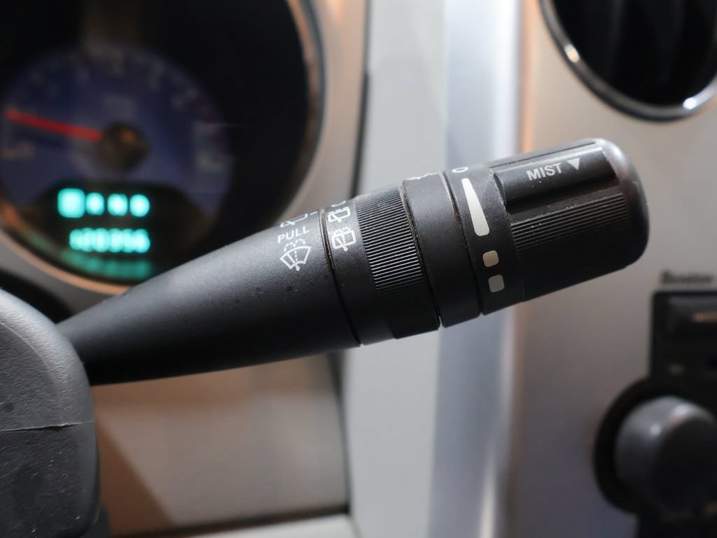 Used 2007 Chrysler PT Cruiser Touring FWD image 29