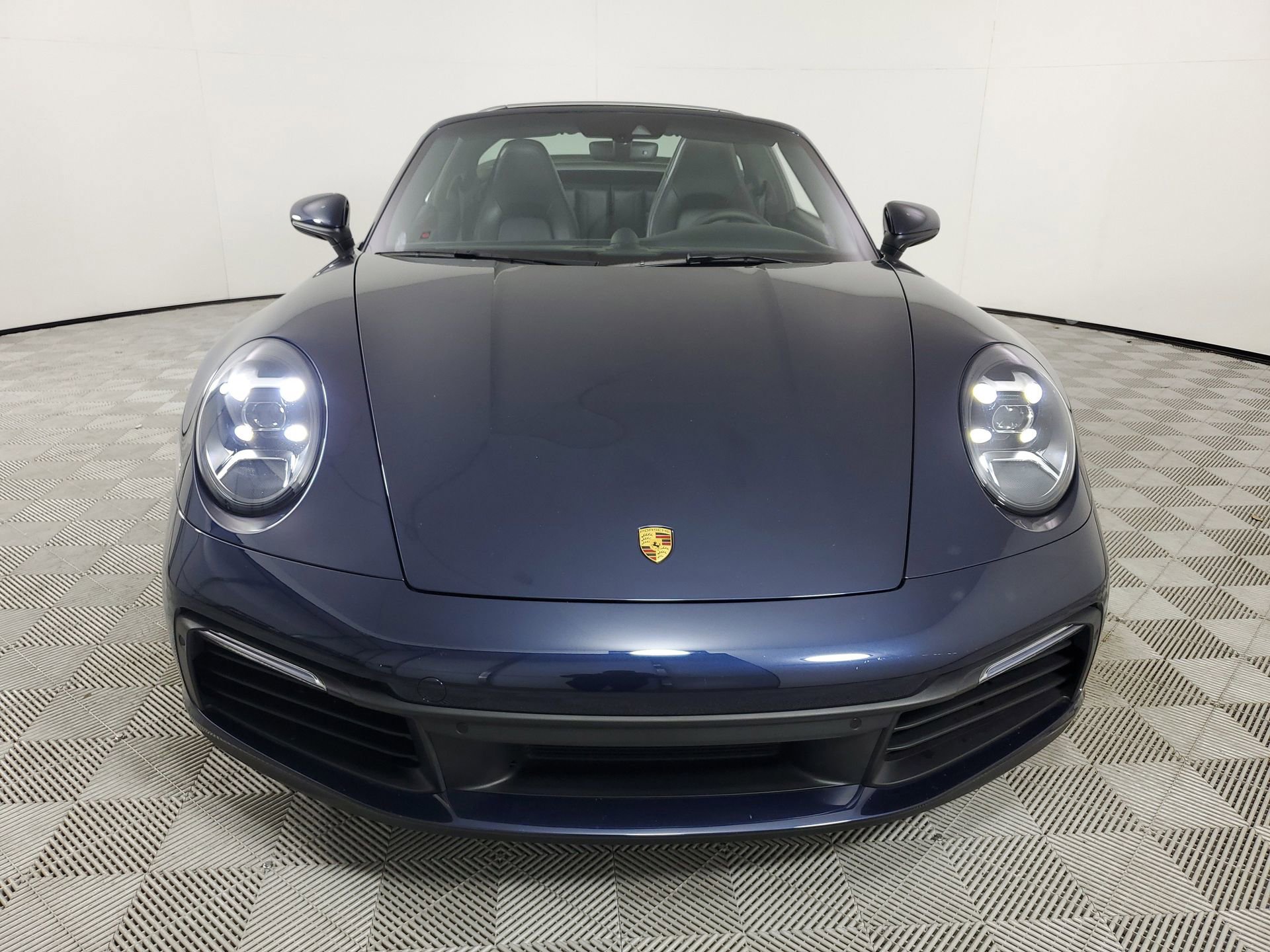 Used 2022 Porsche 911 Targa 4S image 3