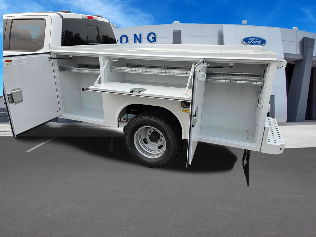 New 2026 Ford F350 XL w/ XL Chrome Package AWD/4WD image 16