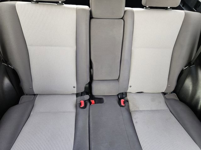 Used 2013 Toyota RAV4 LE image 15