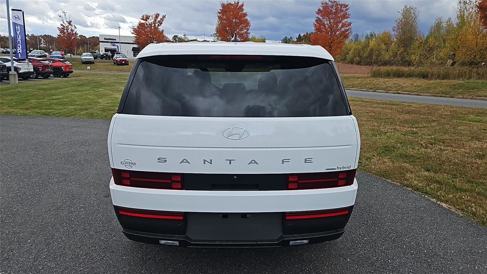 New 2026 Hyundai Santa Fe SE image 6