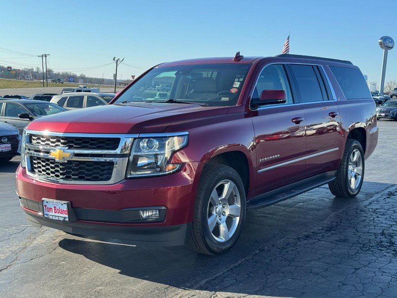 Used 2019 Chevrolet Suburban LT image 8