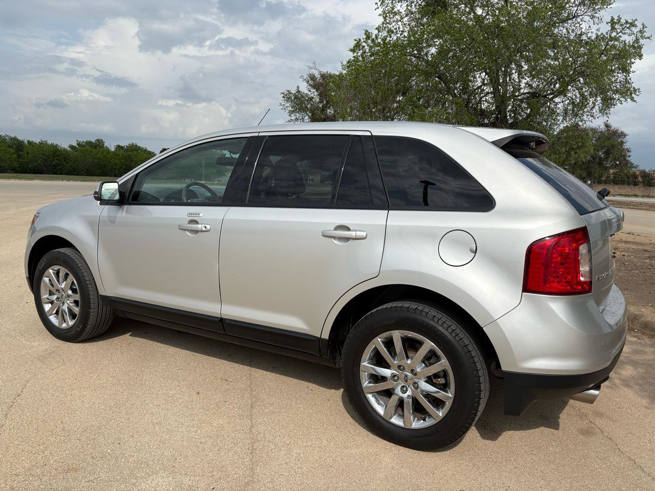 Used 2012 Ford Edge SEL image 6